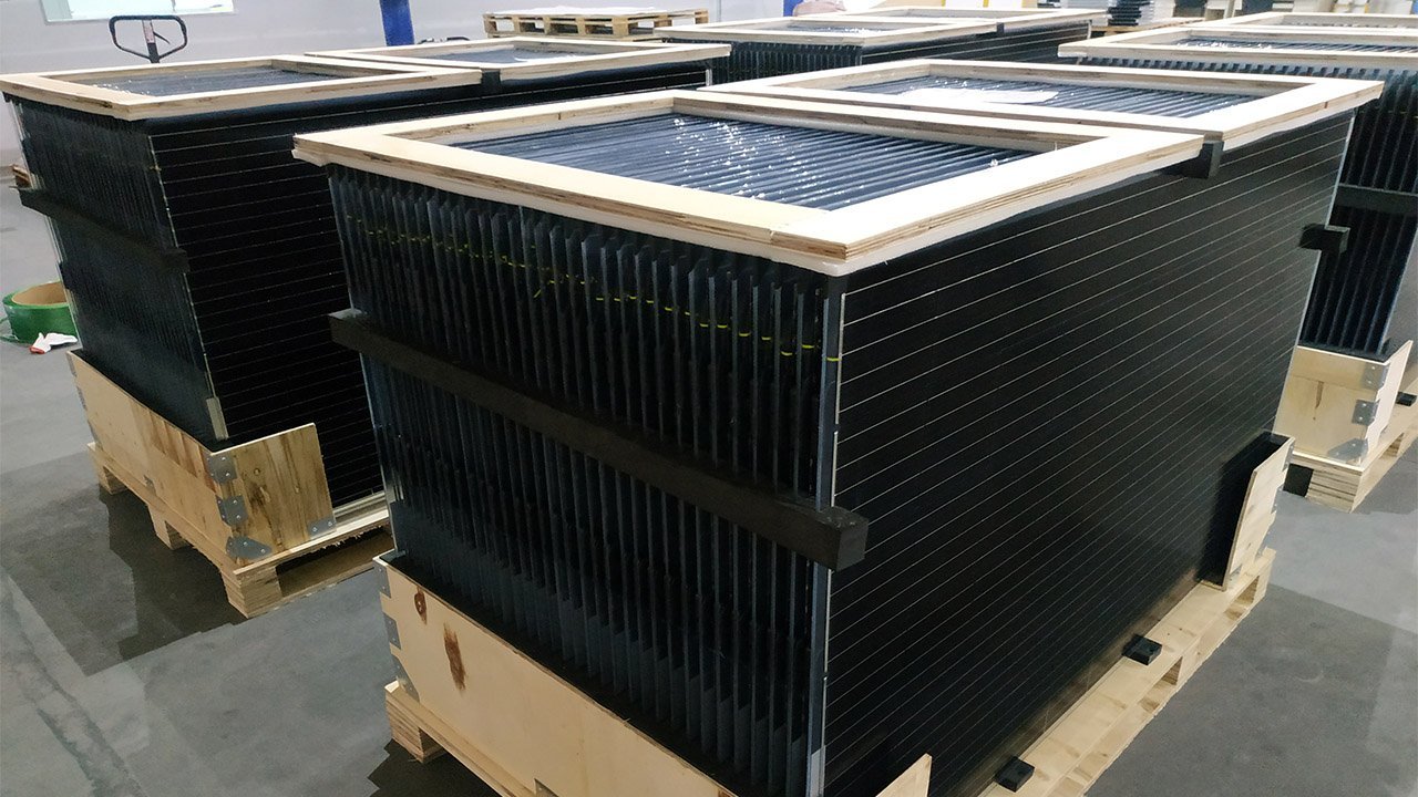 double glass solar panel advantage, dual glass frameless solar panels